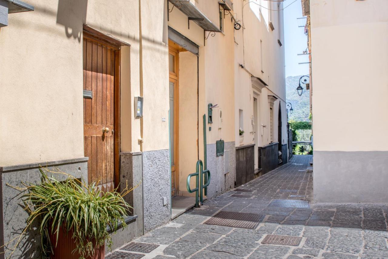 Casa Resilienza Vico Equense - 5 Min Dal Mare Apartment Ngoại thất bức ảnh